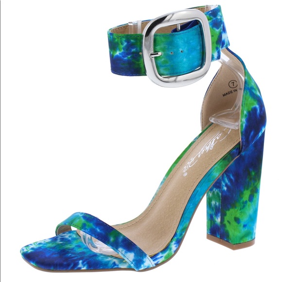 Woman’s Tie dye heels🟢💙 - Picture 2 of 3